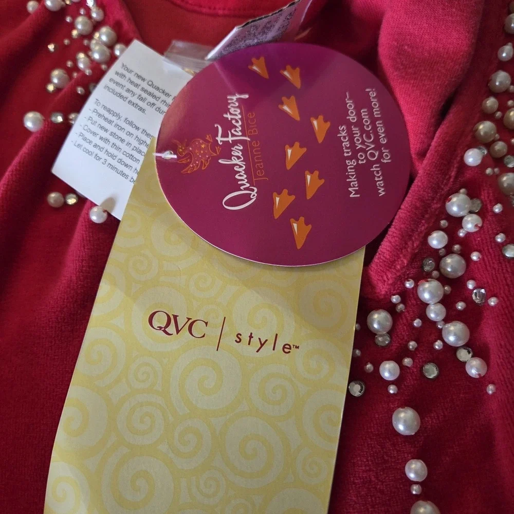 Quacker Factory sz 2X red velour/fleece pearl embellished top‎ NWT holiday